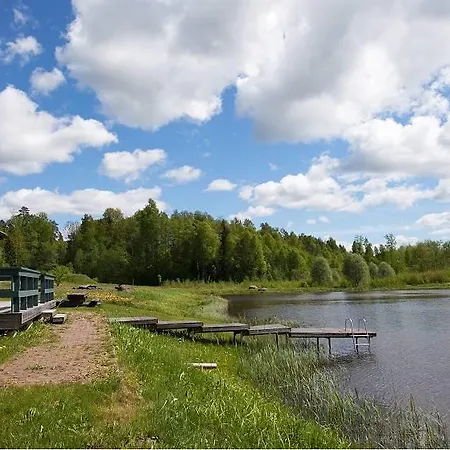 Дом отдыха Holiday *